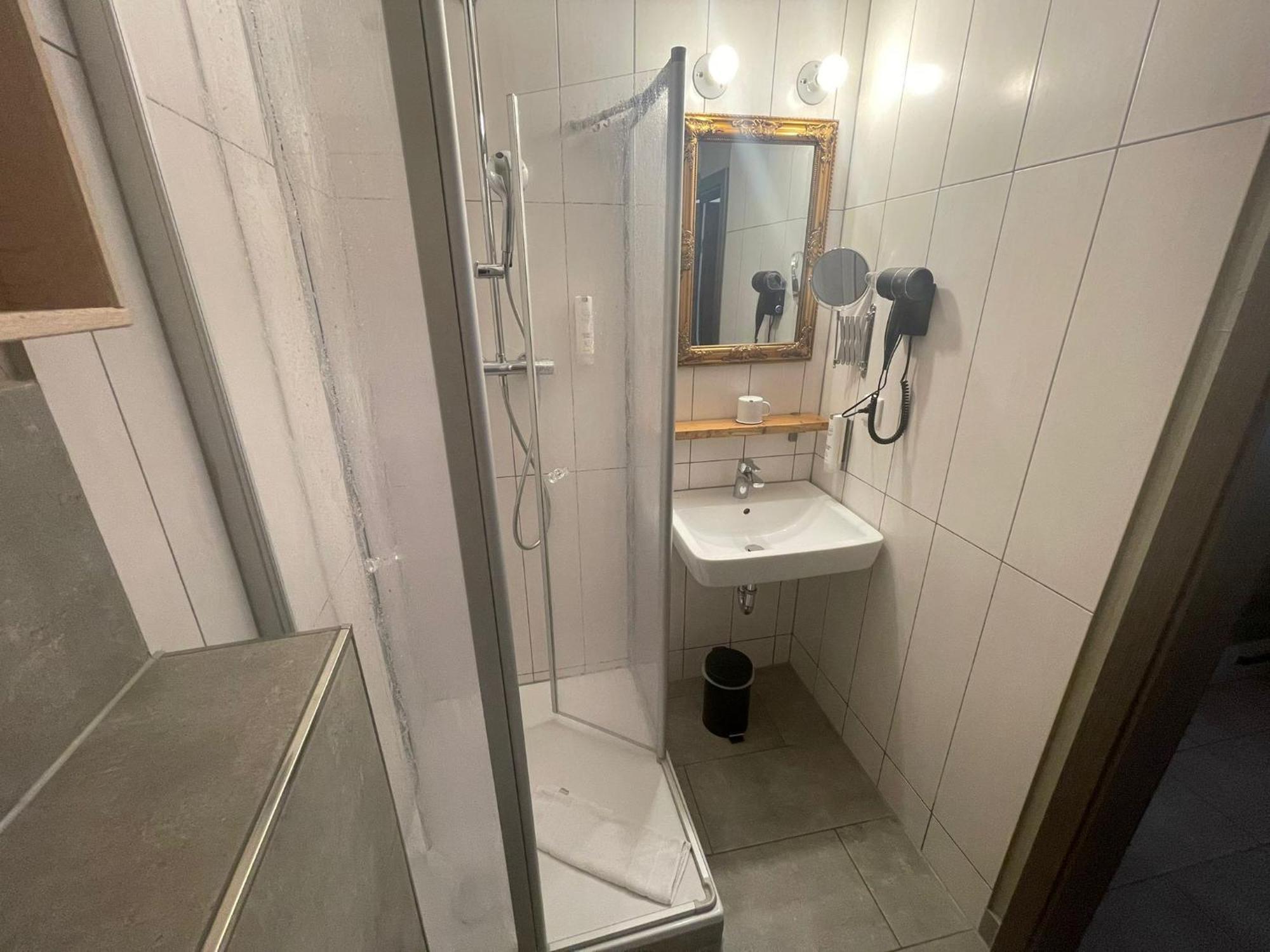 Zentrales Kobytinyhaus City Apartment Herford,Wlan,Parkplatz Exteriör bild