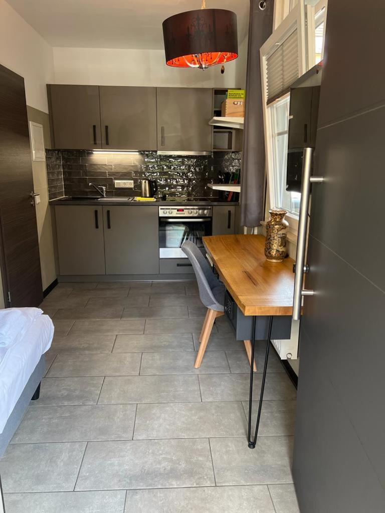 Zentrales Kobytinyhaus City Apartment Herford,Wlan,Parkplatz Exteriör bild