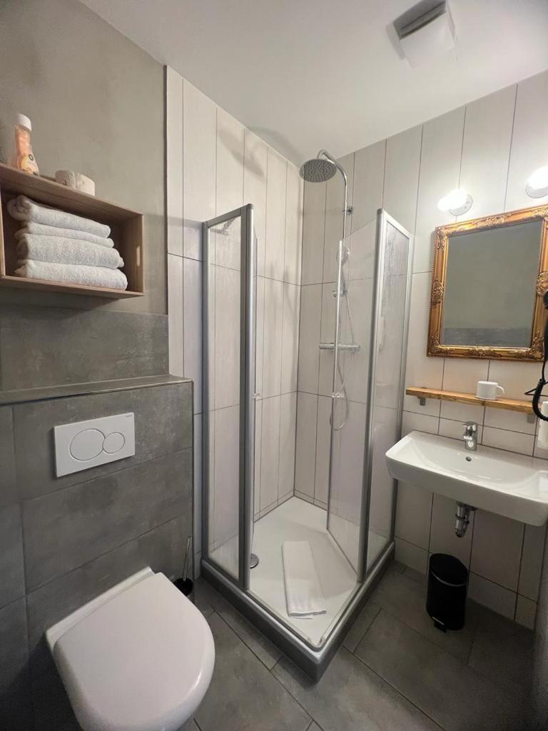 Zentrales Kobytinyhaus City Apartment Herford,Wlan,Parkplatz Exteriör bild